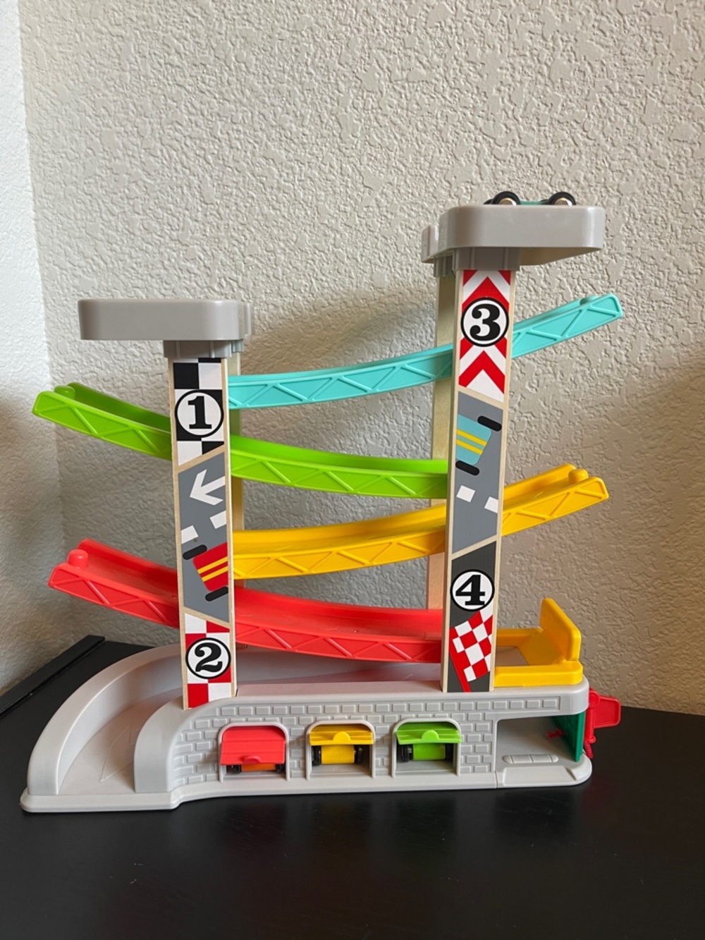 Car Ramp Racer Toy, Toddler Race Track Toy with 4 Wooden Cars and 3 Car Garage